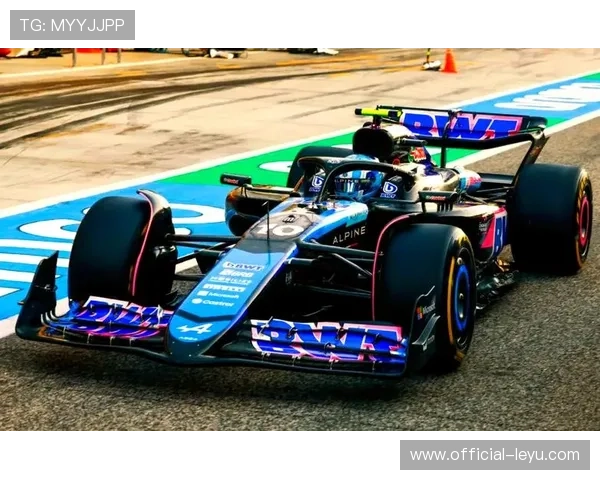 F1赛季最新动态揭晓各车队备战策略与明星车手表现分析